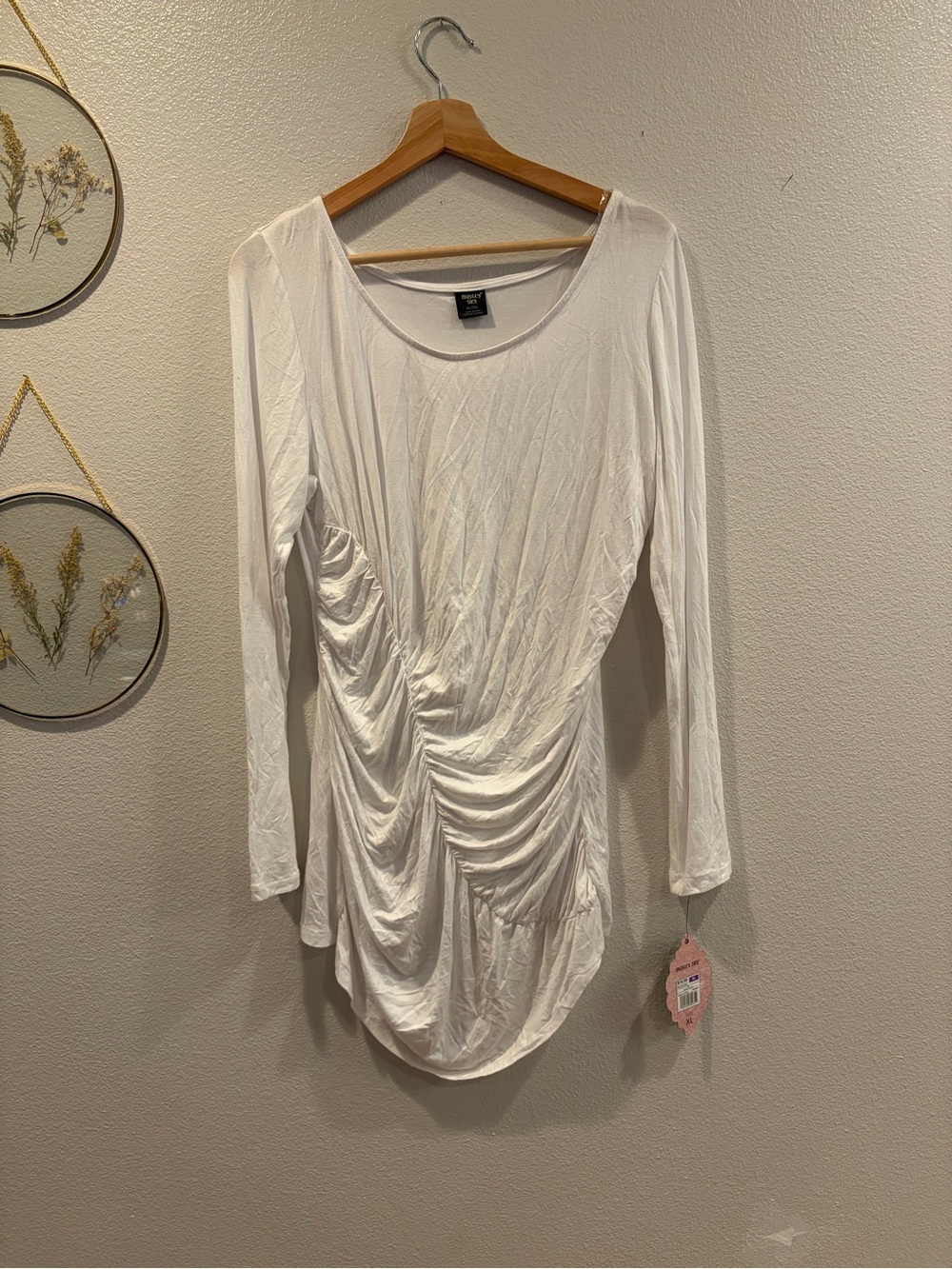 Paisley Sky White Long-Sleeve Ruched Side Top